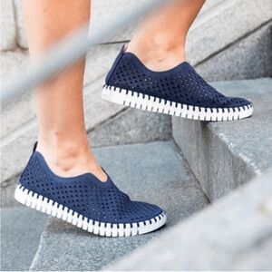 Ilse Jacobsen Tulip 139 Perforated Slip On Sneaker Women Blue Size EUR 39 US 8.5
